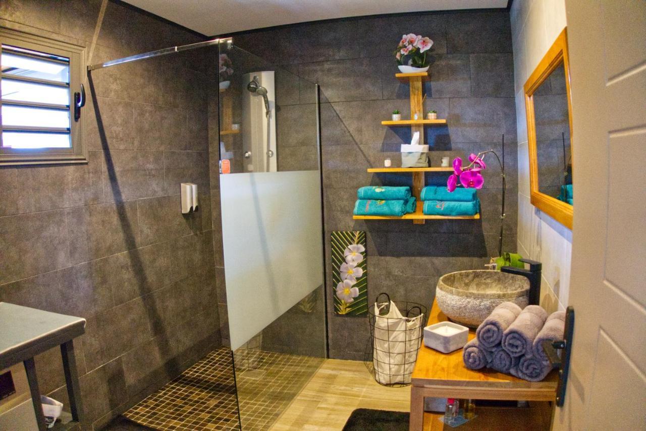Ka Hema - Maison Entiere Avec Jacuzzi Et Vue Sur Mer Saint-Joseph Exterior photo