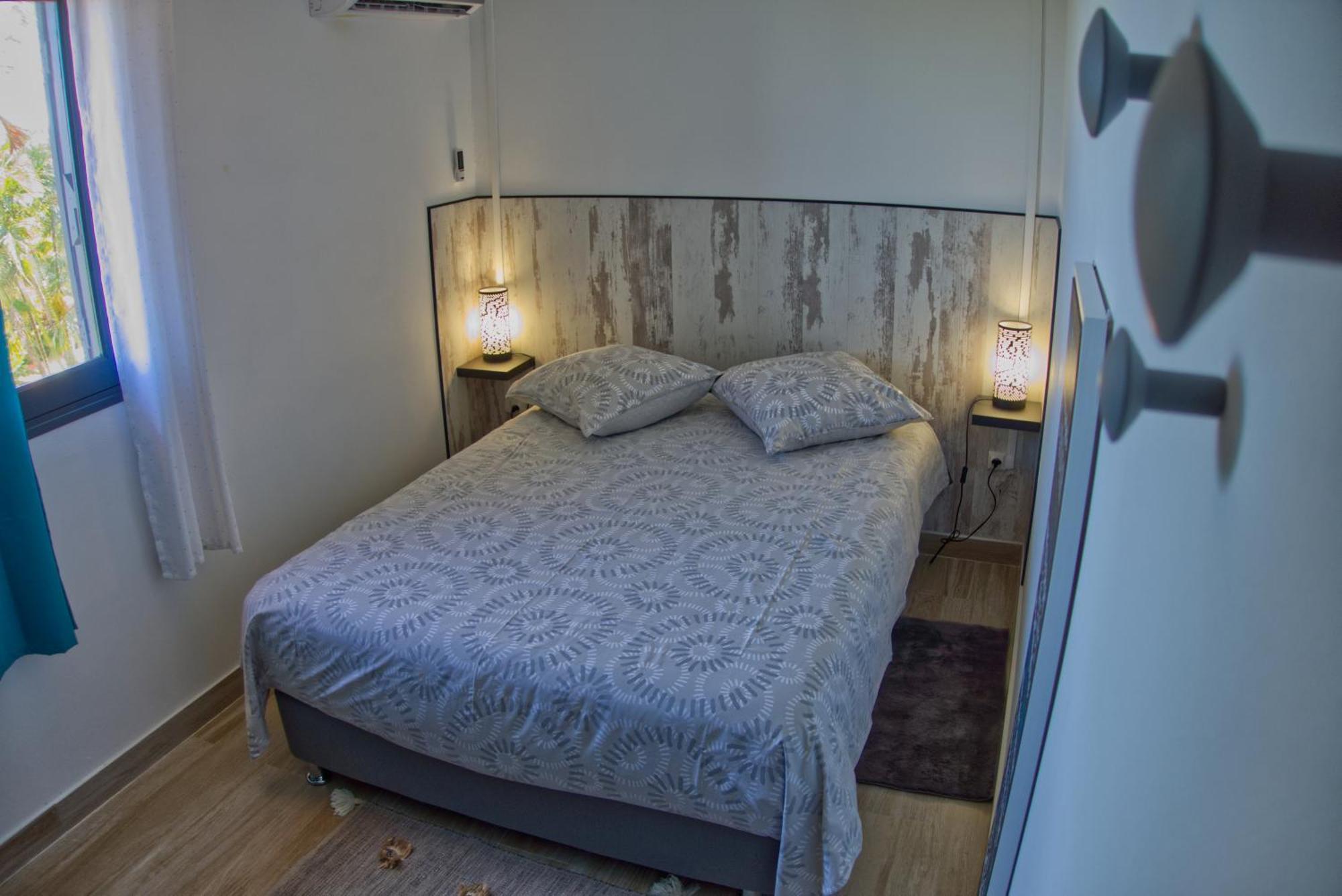 Ka Hema - Maison Entiere Avec Jacuzzi Et Vue Sur Mer Saint-Joseph Exterior photo