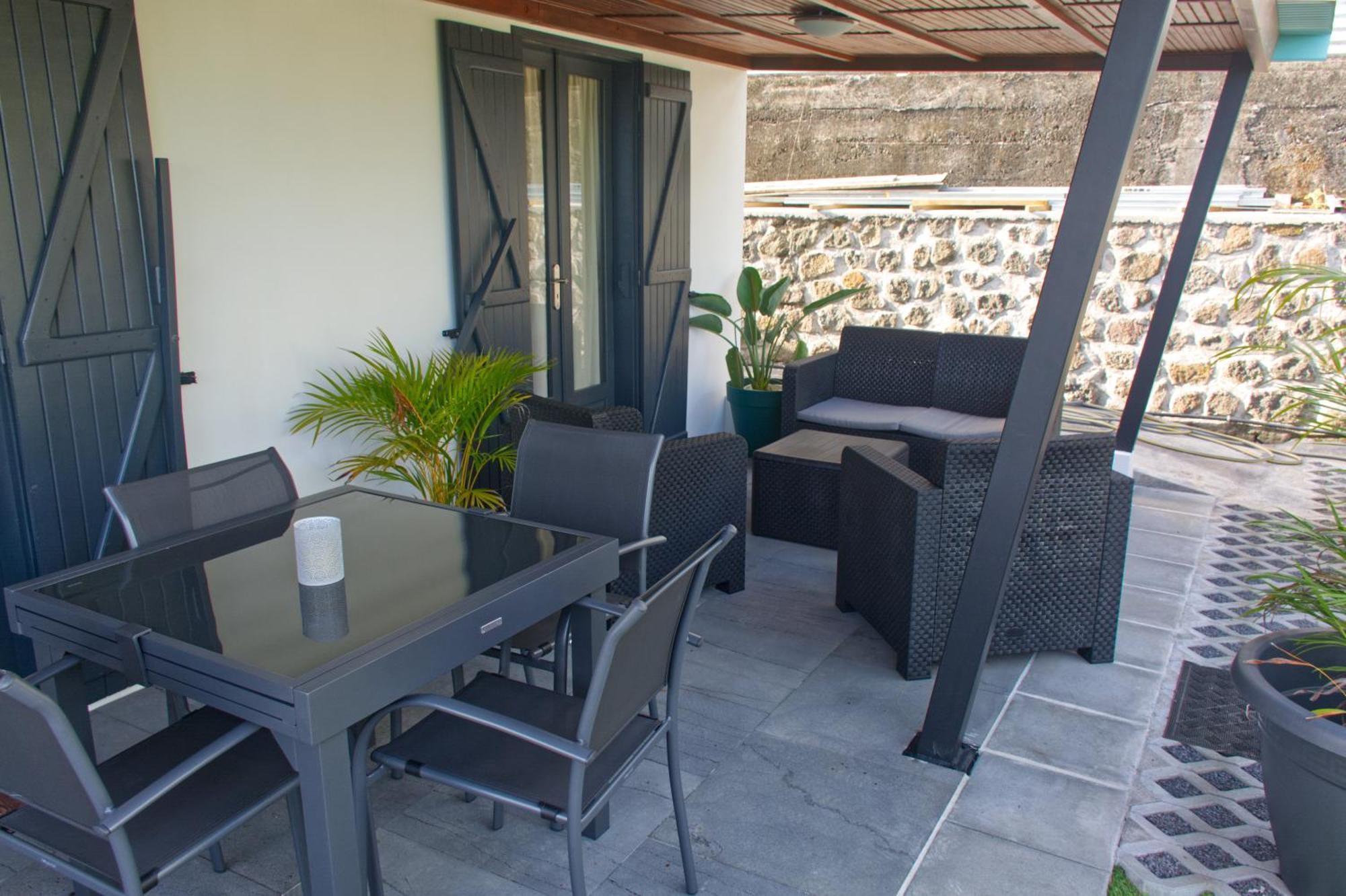 Ka Hema - Maison Entiere Avec Jacuzzi Et Vue Sur Mer Saint-Joseph Exterior photo